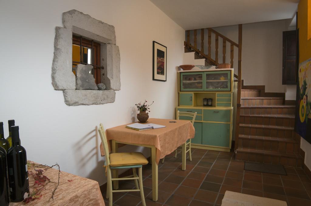 Apartmaji In Sobe Marija Jera Štanjel Exterior foto