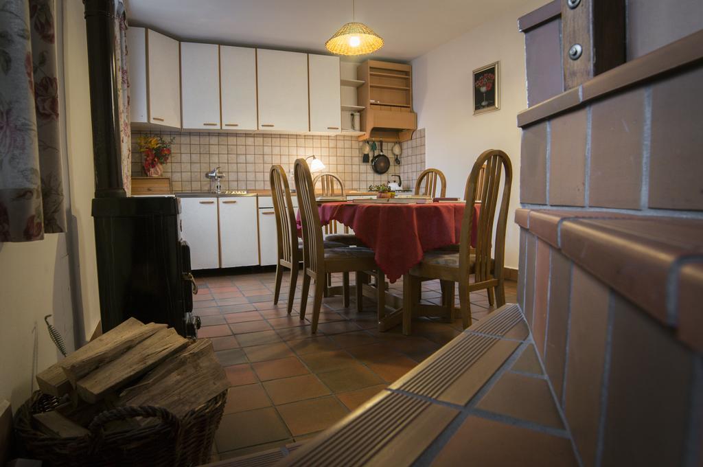 Apartmaji In Sobe Marija Jera Štanjel Habitación foto