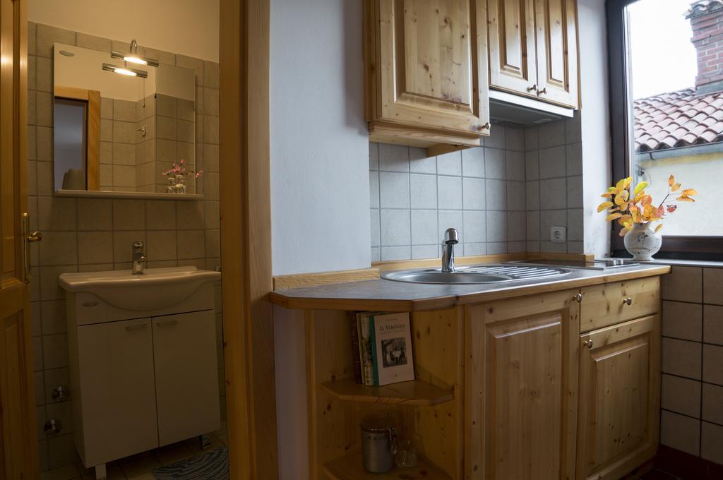 Apartmaji In Sobe Marija Jera Štanjel Habitación foto